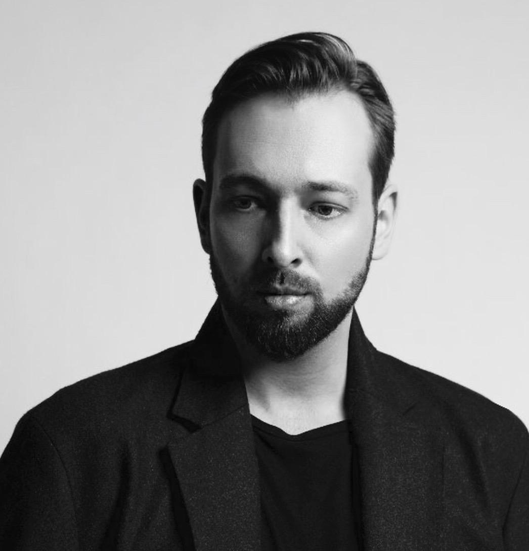 Petr Siedlaczek